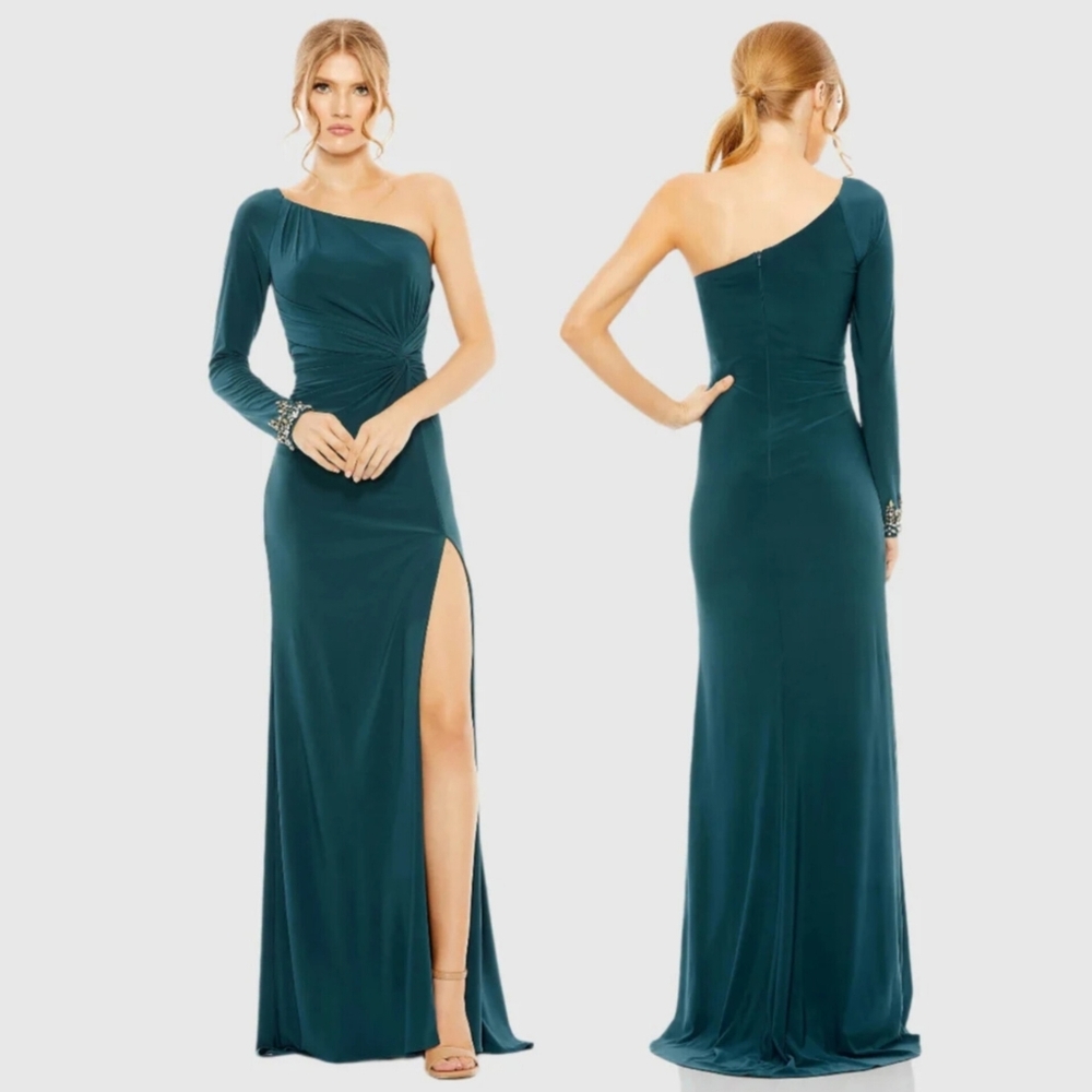 🔥Mac Duggal Elegant One-Shoulder Teal Evening Gown with sleeve embellishment.